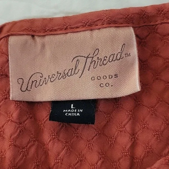 Universal Thread Top - Picture 3 of 3